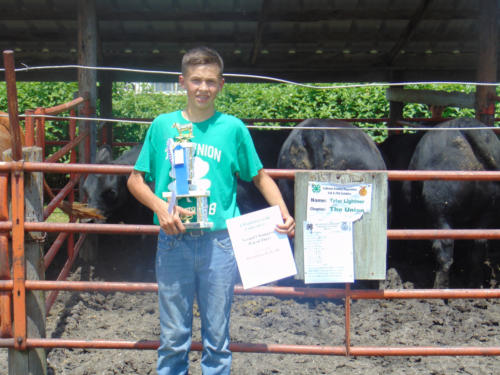 Champion Steer Feeder Pen and Grand Champion Feeder Pen Tyler Lightner 